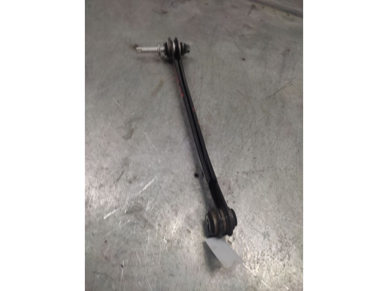 Recambio de tirante trasero derecho para bmw serie 1 lim. (f20) referencia OEM IAM  INFERIOR 