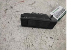 Recambio de piloto matricula para nissan primera berlina (p12) acenta referencia OEM IAM   2 PINS