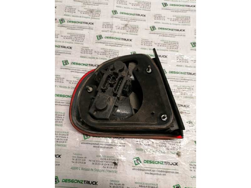 Recambio de piloto trasero derecho para seat toledo (1m2) referencia OEM IAM  6/2/4 PINS 