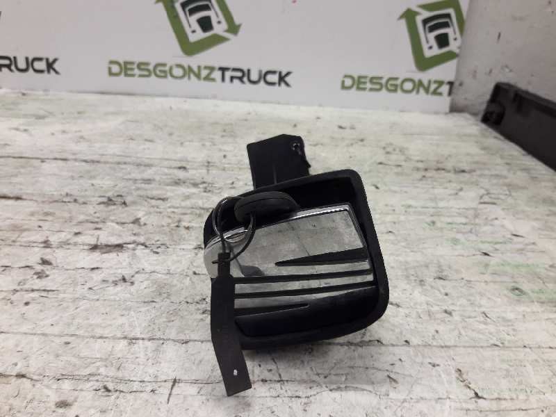 Recambio de maneta exterior porton para seat ibiza (6l1) cool referencia OEM IAM  CON BOMBILLO I LLAVE 