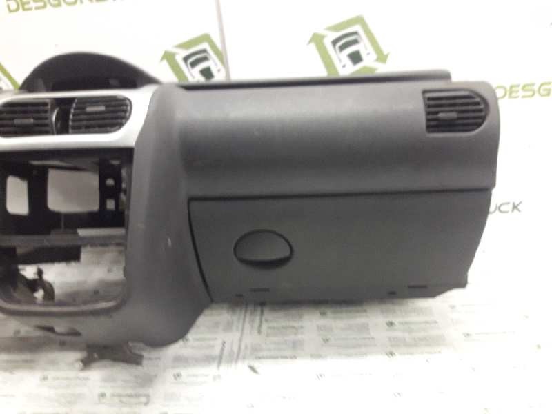Recambio de salpicadero para opel combo (corsa c) familiar referencia OEM IAM 13156163  