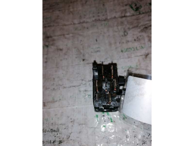 Recambio de mando elevalunas delantero derecho para volkswagen santana (327) cx referencia OEM IAM 191959855 6 PINS 