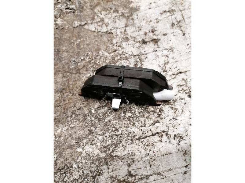 Recambio de pastillas de freno delanteras para seat toledo (1m2) select referencia OEM IAM 90R01022  