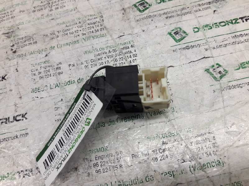 Recambio de mando elevalunas delantero derecho para nissan primera berlina (p11) básico referencia OEM IAM   