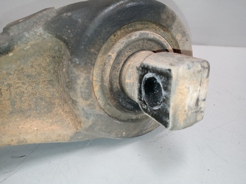 Recambio de tirante trasero derecho para volvo fm 12 2002  12.1 diesel (d12d420) referencia OEM IAM 20517494  