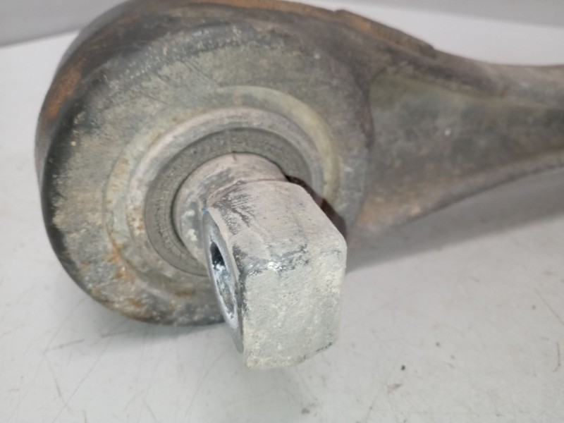 Recambio de tirante trasero izquierdo para volvo fm 12 2002  12.1 diesel (d12d420) referencia OEM IAM 20517494  