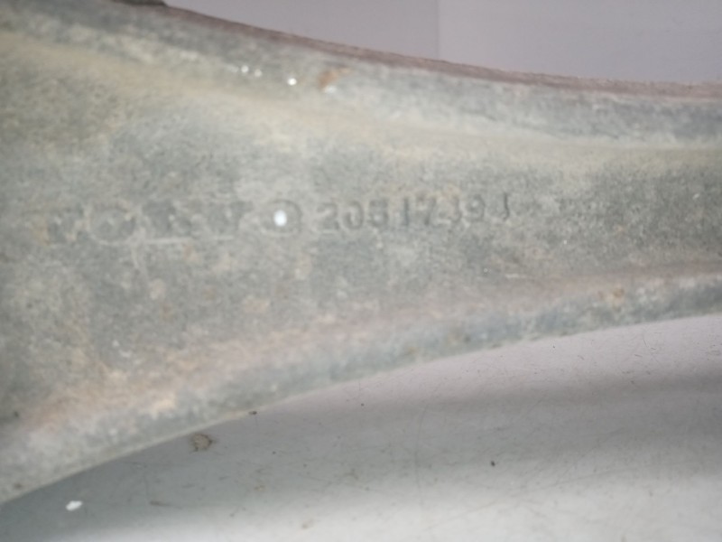 Recambio de tirante trasero izquierdo para volvo fm 12 2002  12.1 diesel (d12d420) referencia OEM IAM 20517494  