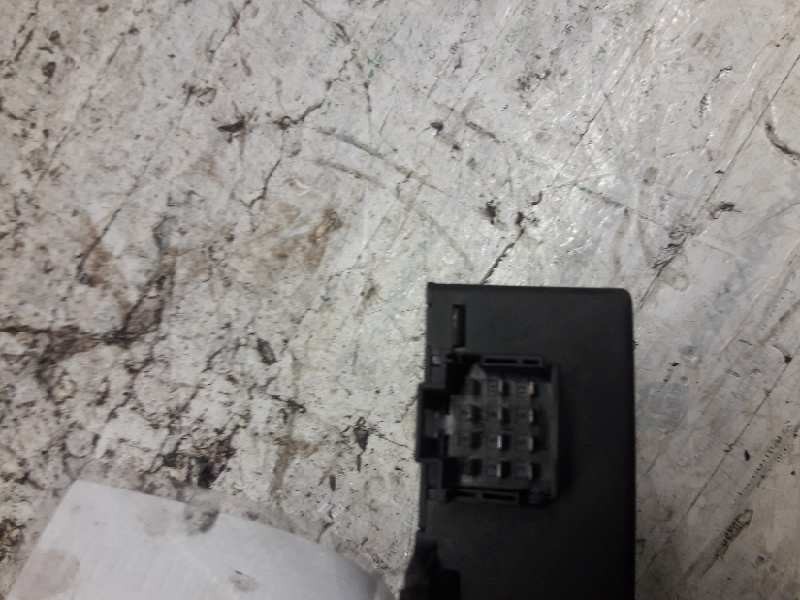 Recambio de centralita inmovilizador para mercedes-benz sprinter 02.00  combi referencia OEM IAM 0315455832 01M1140993800 