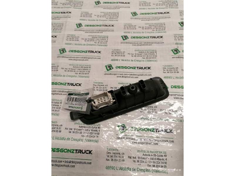 Recambio de mando elevalunas trasero derecho para renault scenic ii referencia OEM IAM 156013870 6 PINS 