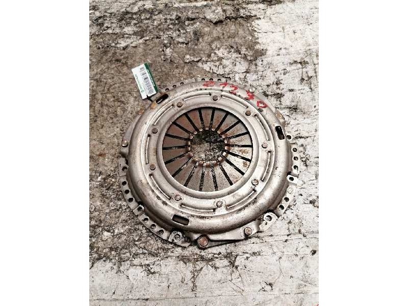 Recambio de maza embrague para seat cordoba berlina (6k2) se referencia OEM IAM 028141025R  