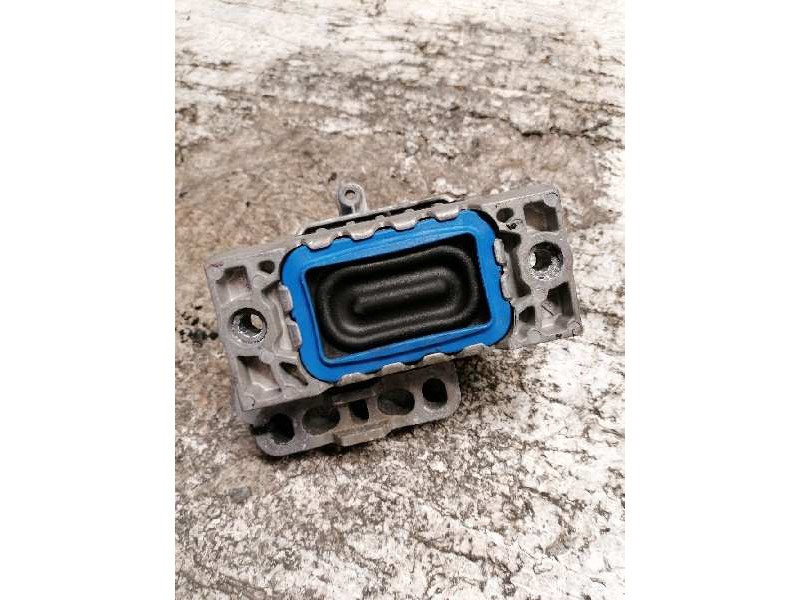 Recambio de soporte motor derecho para seat leon (1p1) comfort limited referencia OEM IAM 1K0199262  