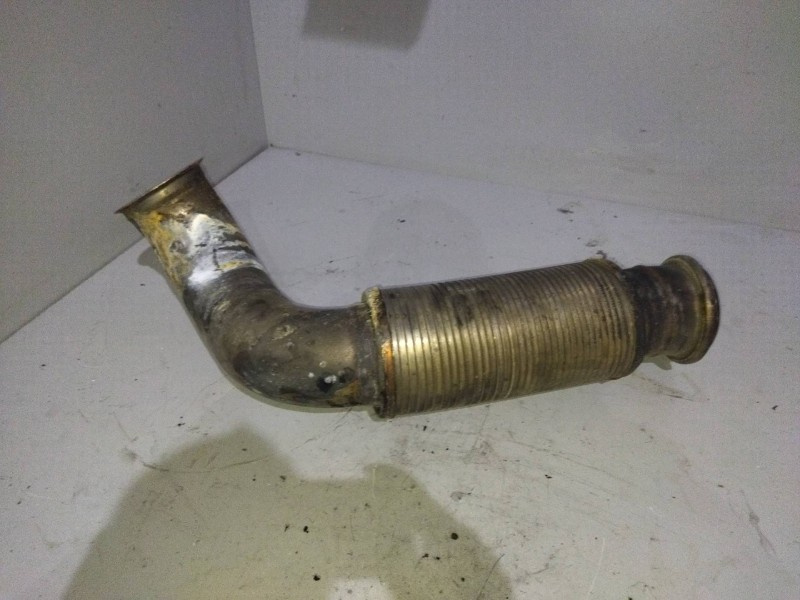 Recambio de flector tubo escape para renault midlum referencia OEM IAM 21808494  