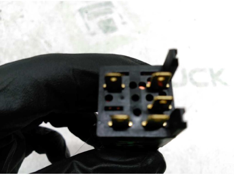 Recambio de boton antivaho para citroën xantia berlina 1.6i x / 1.6 x referencia OEM IAM   