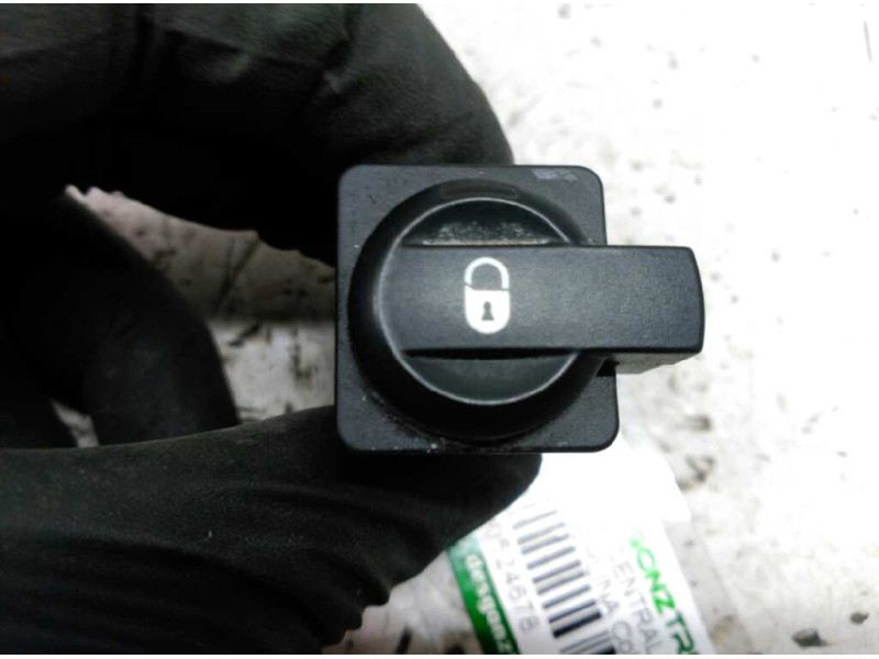 Recambio de mando cierre centralizado para citroën c4 berlina collection referencia OEM IAM 96476626XT  