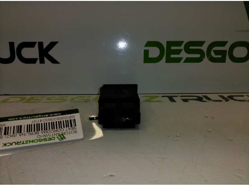 Recambio de boton antivaho para seat cordoba berlina (6k2) sport referencia OEM IAM 6X0959621  