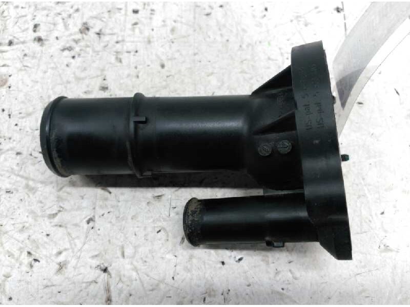 Recambio de pipa termostato para ford focus berlina (cap) ghia referencia OEM IAM 4M5GGALF6K  