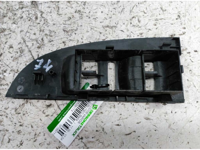 Recambio de guarnecidos varios para seat leon (1m1) stella referencia OEM IAM 1P1867171A 156023122 MANDO ELEVALUNAS IZQUIERDO