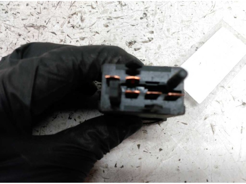 Recambio de boton antivaho para volkswagen polo berlina (6n2) trendline referencia OEM IAM 6H0959621A  