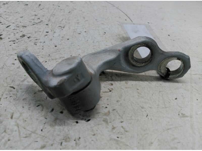 Recambio de bisagra delant derecha para ford focus berlina (cap) ghia referencia OEM IAM  SUPERIOR 