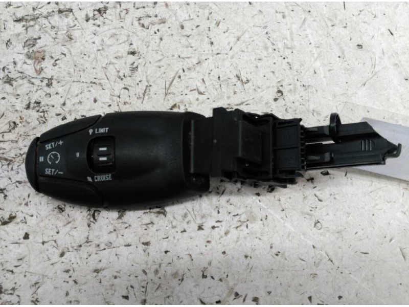 Recambio de mando velocidad de crucero para peugeot 308 confort referencia OEM IAM   