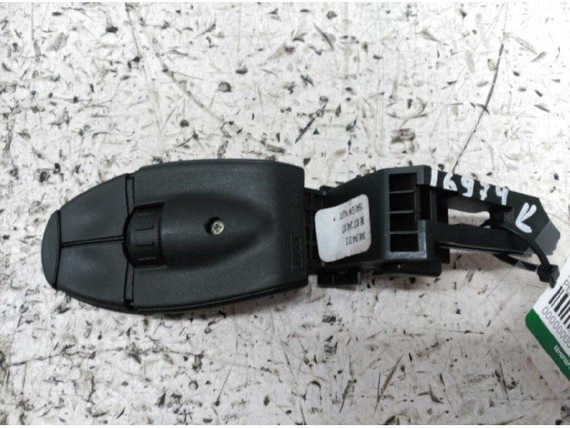 Recambio de mando radio para peugeot 308 confort referencia OEM IAM 96637240XT  