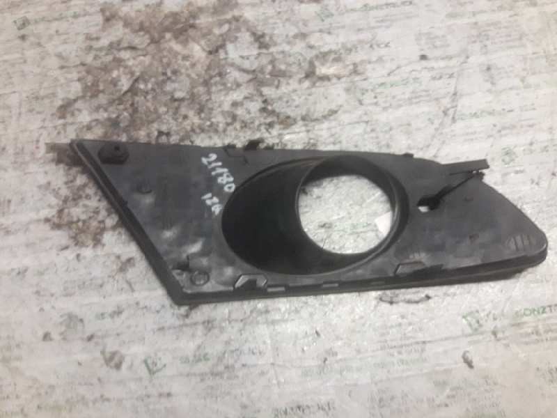 Recambio de tapa antiniebla izquierda para seat leon (1p1) comfort limited referencia OEM IAM 1P0853665A  