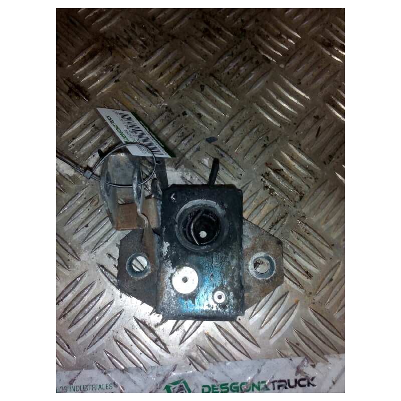 Recambio de cierre calandra para iveco stralis (as) fsa t / fp lt 4x2 gran espacio referencia OEM IAM 500398058  