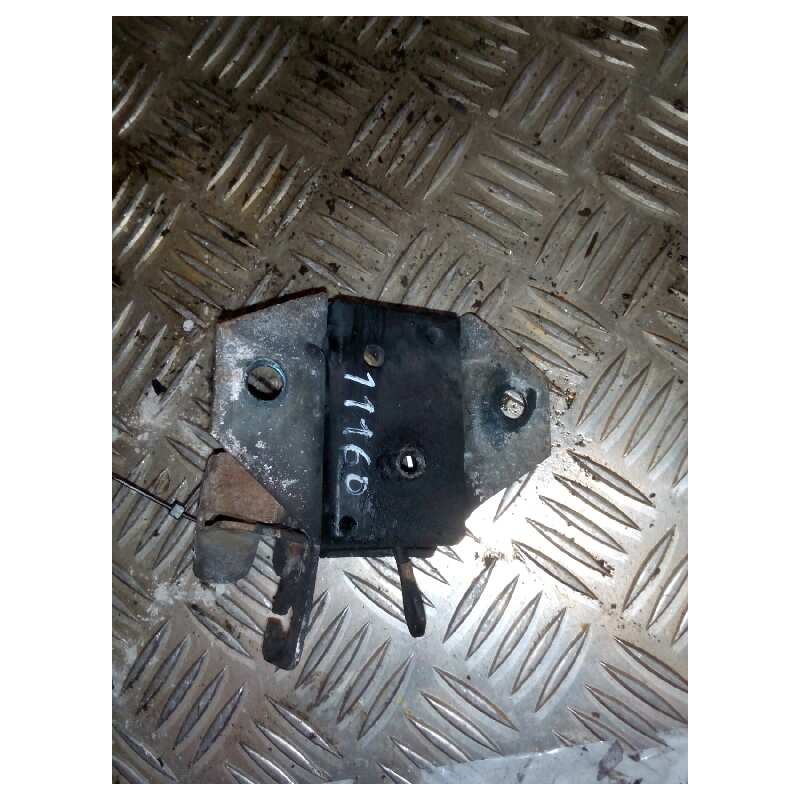 Recambio de cierre calandra para iveco stralis (as) fsa t / fp lt 4x2 gran espacio referencia OEM IAM 500398058  