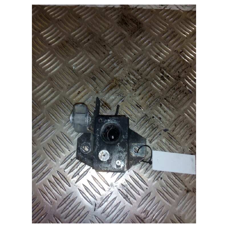 Recambio de cierre calandra para iveco stralis (as) fsa t / fp lt 4x2 gran espacio referencia OEM IAM 500398058  