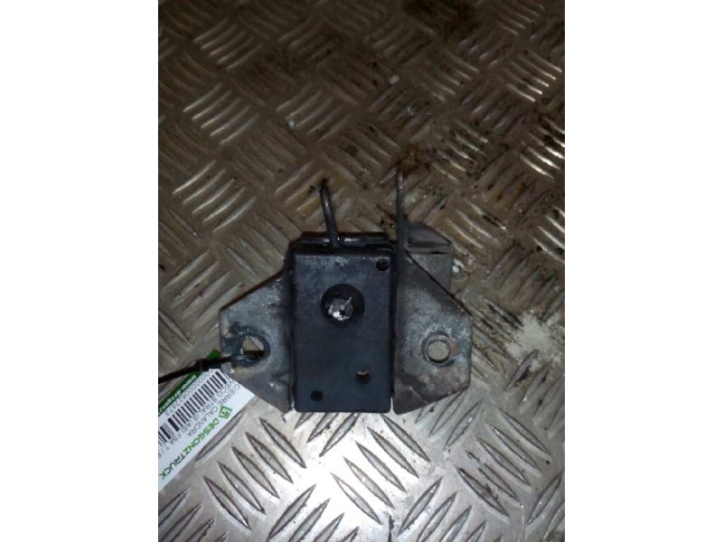 Recambio de cierre calandra para iveco stralis (as) fsa t / fp lt 4x2 gran espacio referencia OEM IAM 500398058  