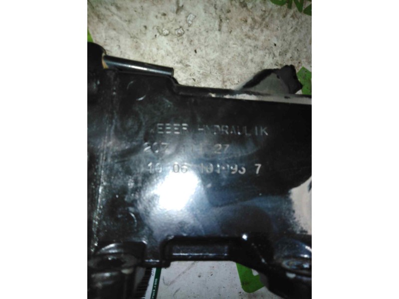 Recambio de bomba elevacion cabina para renault midlum 4.8 diesel referencia OEM IAM 20711127 1019937 