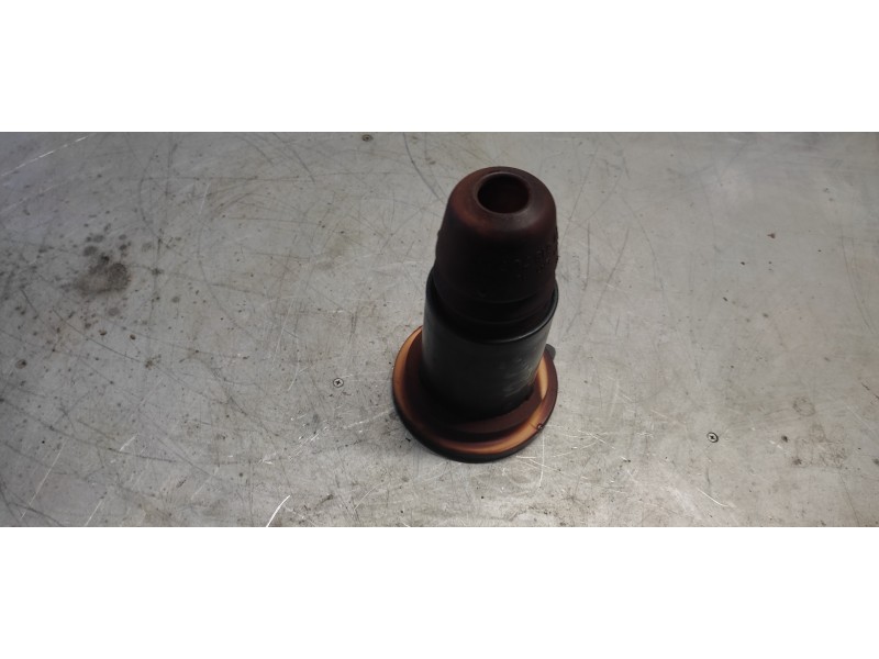 Recambio de tope ballesta para fiat fiorino adventure sx combi referencia OEM IAM 51870775  