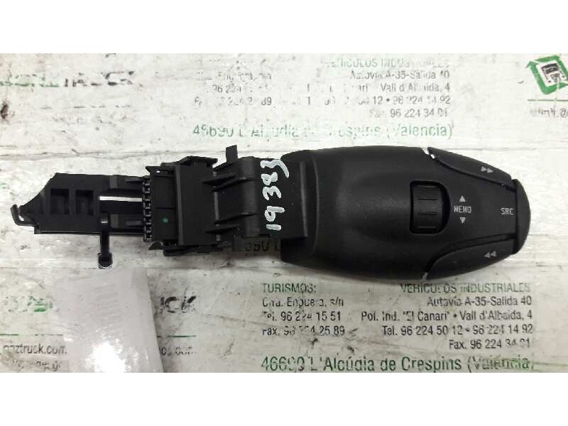 Recambio de mando radio para peugeot 206 berlina x-line referencia OEM IAM 96538207XT  