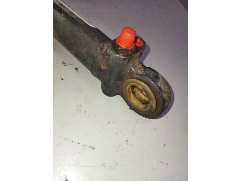 Recambio de brazo elevacion cabina para man tg - a 18.xxx 12.4 diesel referencia OEM IAM 81417236124  