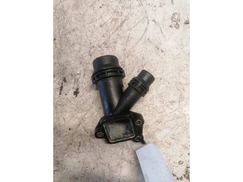 Recambio de pipa termostato para bmw serie 1 berlina (e81/e87) 118d referencia OEM IAM 11122247744  