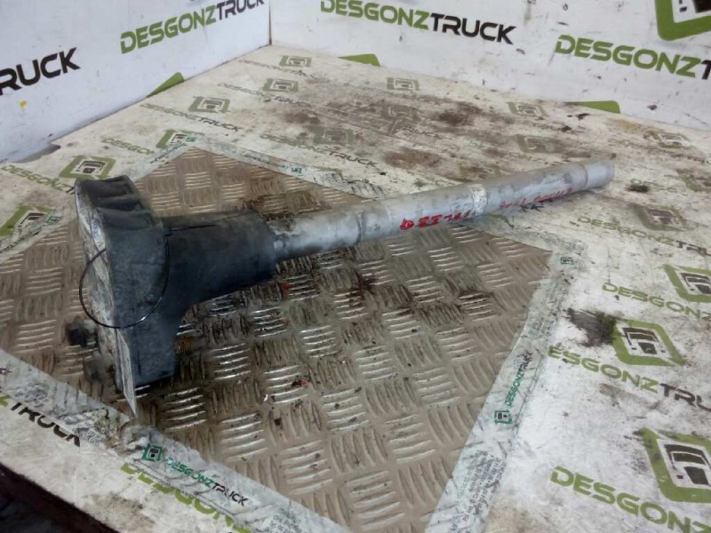 Recambio de soporte guardabarros trasero para volvo fh xxx 12.8 diesel referencia OEM IAM 20466895 DELANTERO IZQUIERDO 