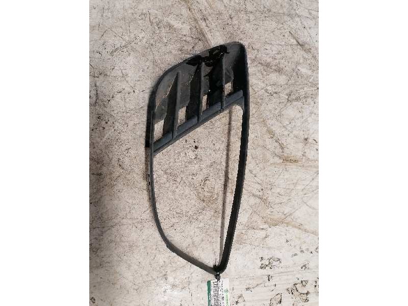 Recambio de tapa antiniebla izquierda para ford fiesta (cbk) ambiente referencia OEM IAM 2S6119953B  