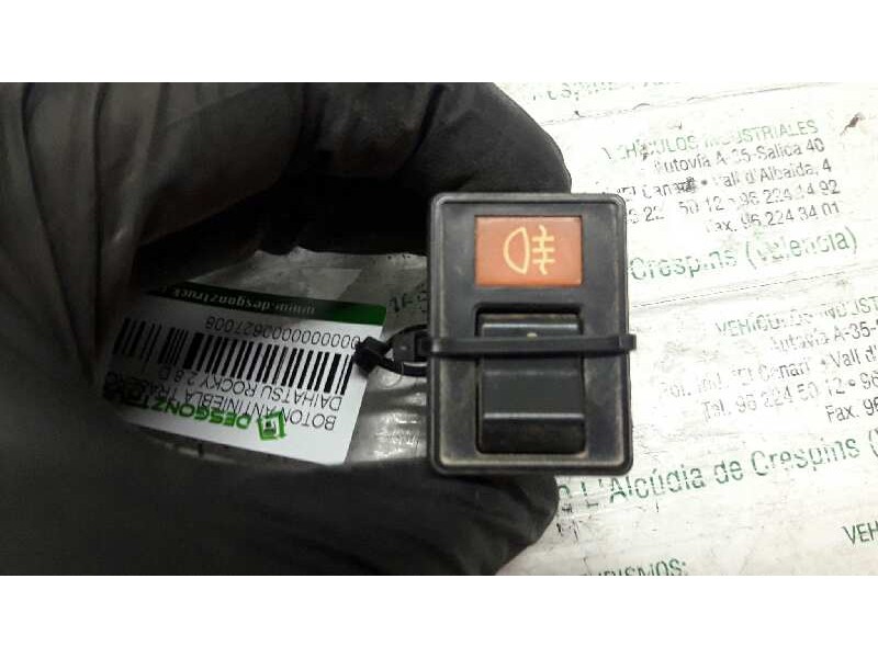 Recambio de boton antiniebla trasero para daihatsu rocky 2.8 d referencia OEM IAM   