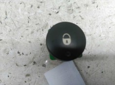 Recambio de mando cierre centralizado para citroën berlingo 2.0 hdi sx familiar referencia OEM IAM   