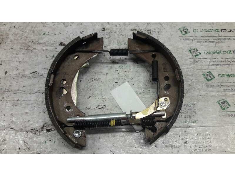 Recambio de zapatas de freno traseras para hyundai accent (x3) 1.5 gs referencia OEM IAM   