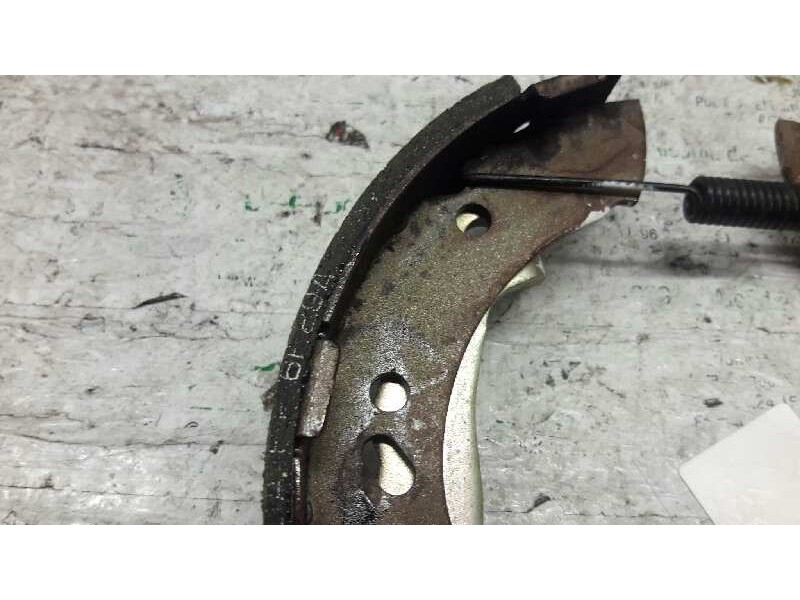 Recambio de zapatas de freno traseras para hyundai accent (x3) 1.5 gs referencia OEM IAM   