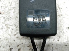 Recambio de enganche cinturon trasero derecho para opel astra gtc cosmo referencia OEM IAM 13128018   2