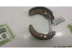 Recambio de zapatas de freno traseras para ford fiesta berlina ghia referencia OEM IAM   