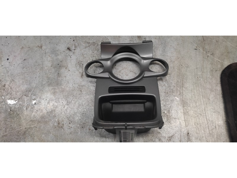 Recambio de guarnecidos consola de mandos para ford fiesta (cb1) ambiente referencia OEM IAM 8A6118D422AFW  