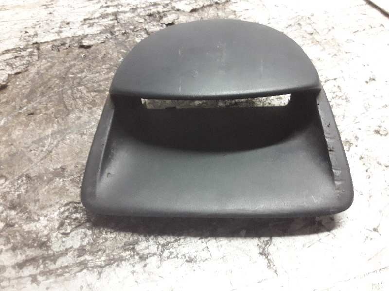 Recambio de guarnecido pantalla multifuncion para renault clio iii authentique referencia OEM IAM 8200837117  