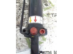 Recambio de brazo elevacion cabina para renault magnum ab 2005 cabina adel.tractor semirr. 4x2 4xx.18 gran espacio referencia OE 2