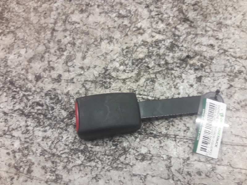 Recambio de enganche de cinturon izquierdo para nissan almera (n16/e) acenta referencia OEM IAM  DELANTERO 