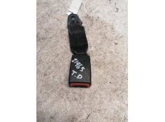 Recambio de enganche cinturon trasero derecho para nissan micra (k12e) acenta referencia OEM IAM 88852AX311   2