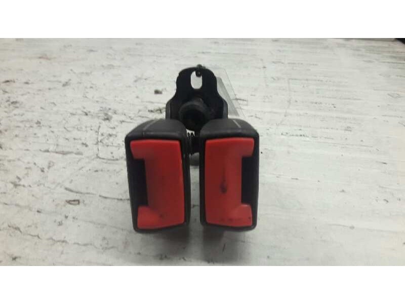 Recambio de enganche de cinturon trasero central para ford focus lim. (cb4) titanium referencia OEM IAM   