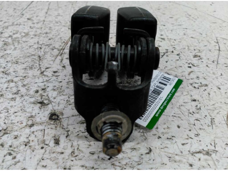 Recambio de enganche de cinturon trasero central para ford focus berlina (cap) ambiente (d) referencia OEM IAM A613K21AA  